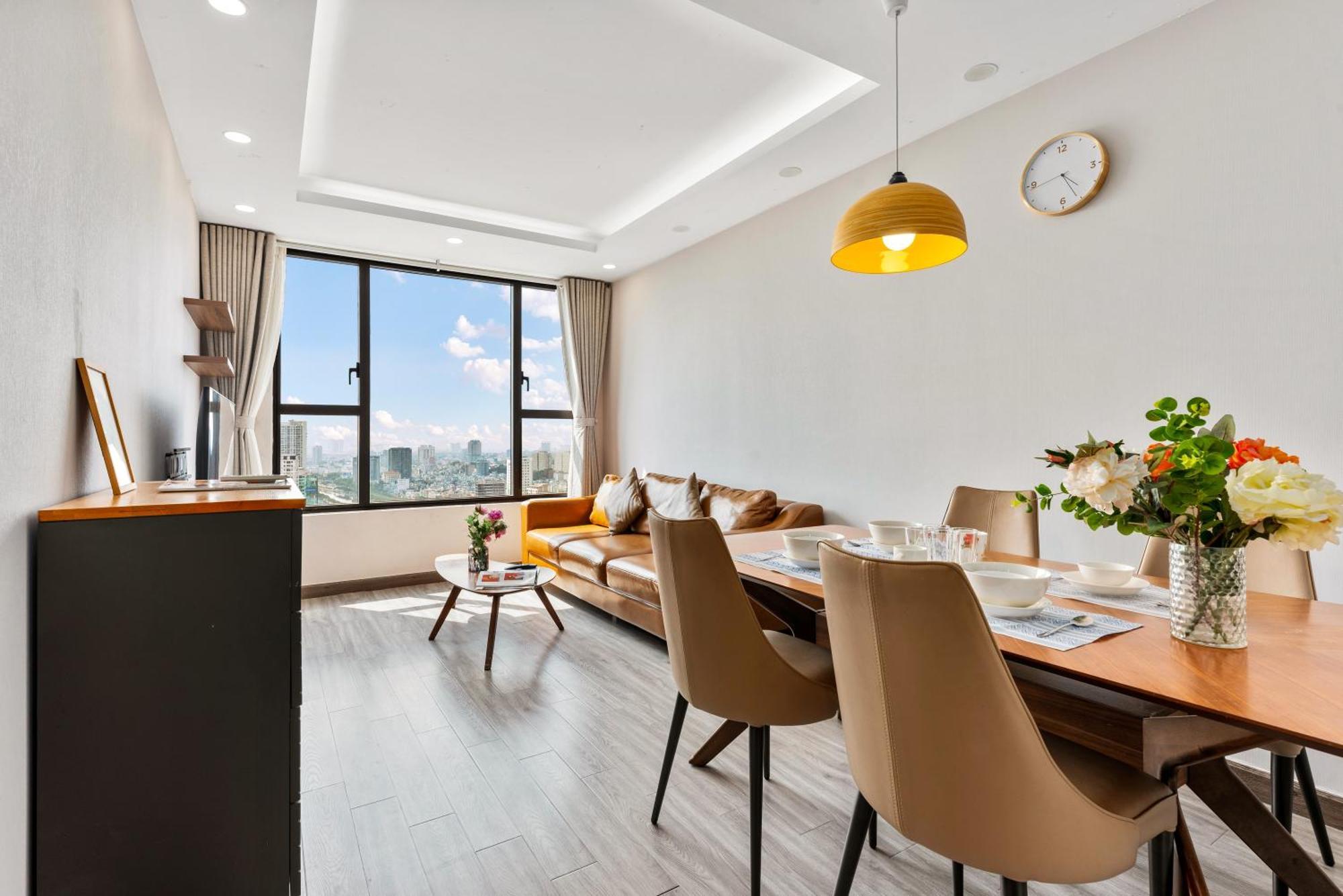 Rem Rivergate Garden Pool Signature - Free 4G Sim For 3 Nights Booking Ho Chi Minh City Exterior photo