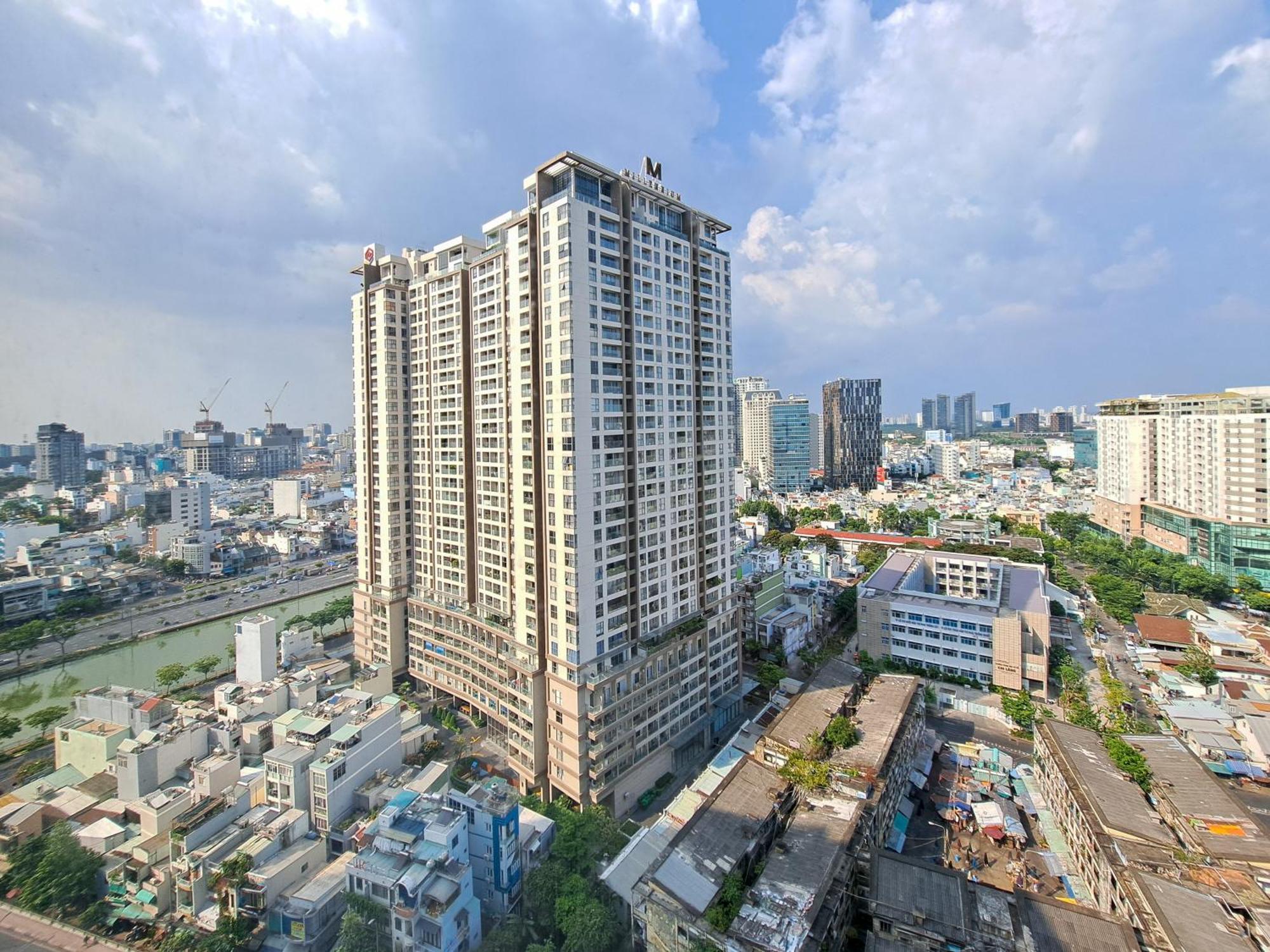 Rem Rivergate Garden Pool Signature - Free 4G Sim For 3 Nights Booking Ho Chi Minh City Exterior photo