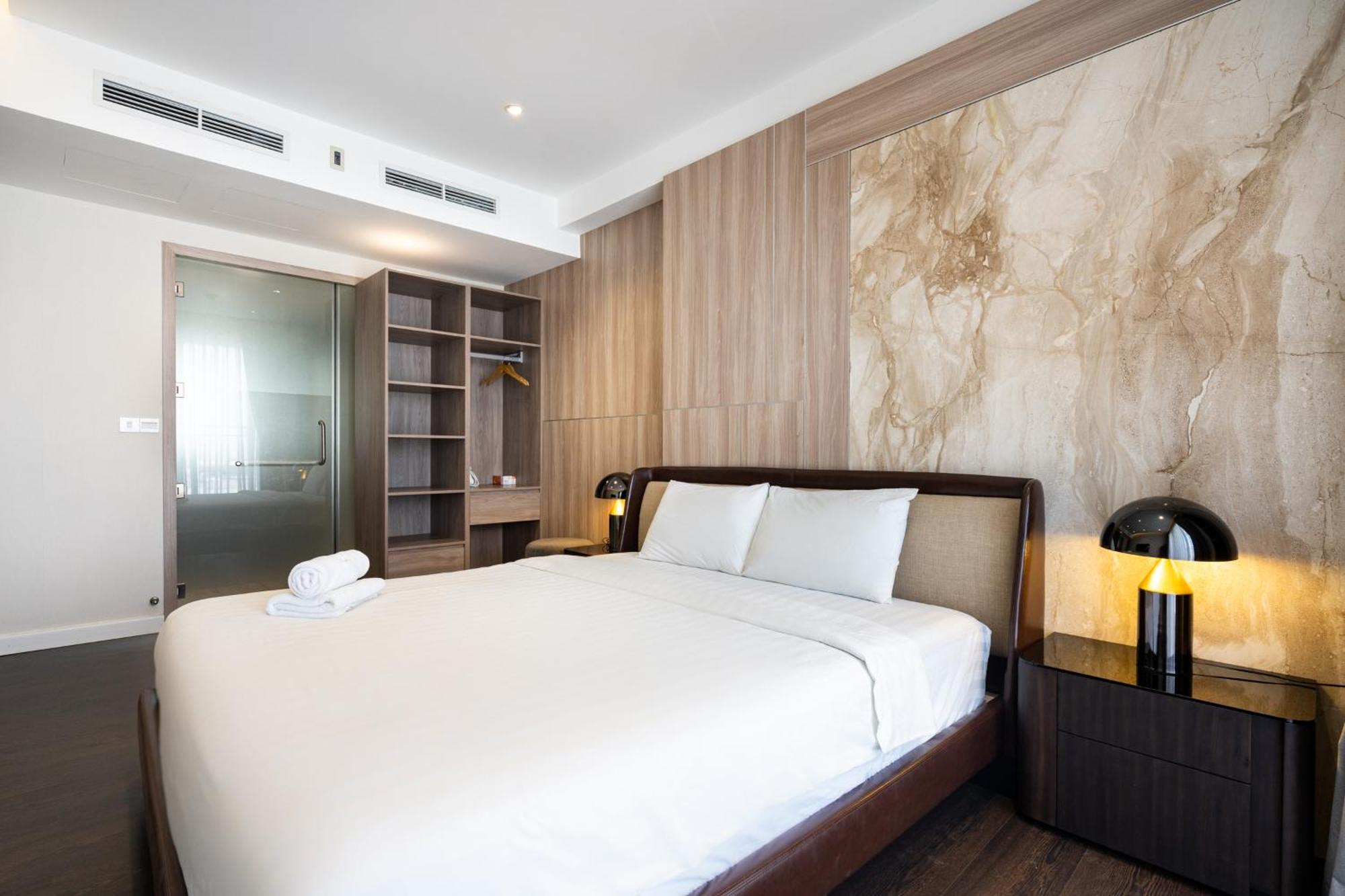 Rem Rivergate Garden Pool Signature - Free 4G Sim For 3 Nights Booking Ho Chi Minh City Exterior photo
