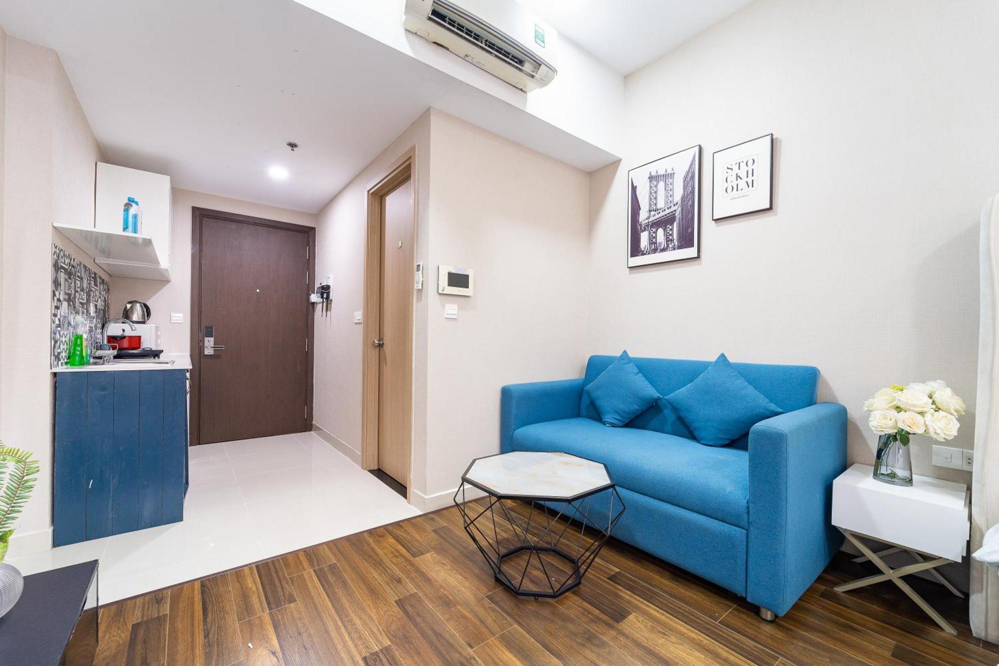 Rem Rivergate Garden Pool Signature - Free 4G Sim For 3 Nights Booking Ho Chi Minh City Exterior photo